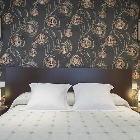 Quintana 23 Szálloda *